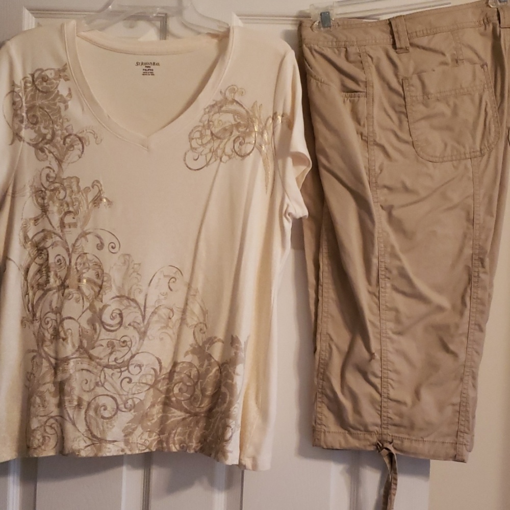 St John's Bay Petite Capri Outfit